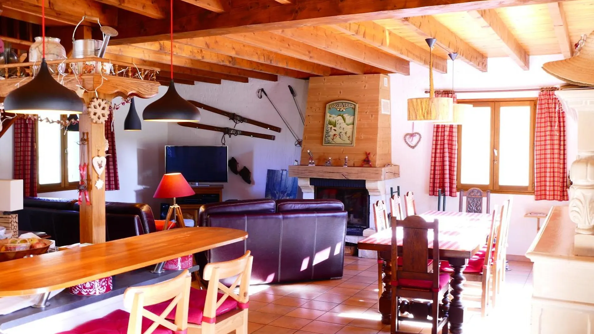 Chalet Jeanmarika 康庞